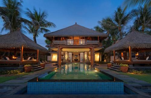 Seminyak Resort | The Legian Seminyak, Bali
