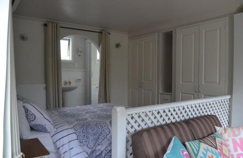 Torbay Apartment | The Lighthouse