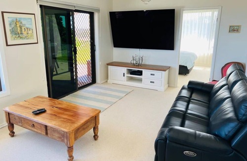 Waterhouse House | The Lighthouse - WIFI Available for Easter