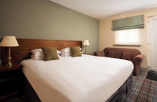 Berwick-upon-Tweed Hotel | The Lindisfarne Inn - The Inn Collection Group