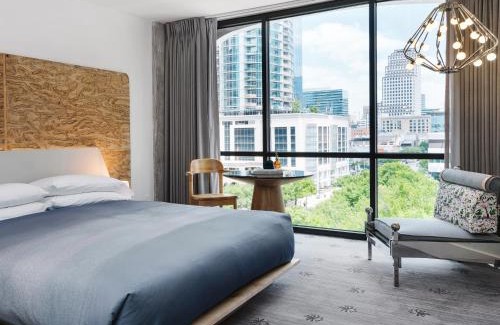 Congress Avenue Historic District Hotel | The LINE Austin
