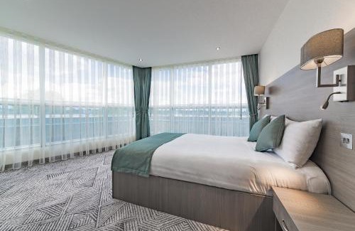 Leyton Hotel | The Lion & Key Hotel