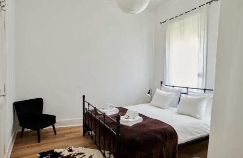 Alfama Apartment | The Lisbon Nest