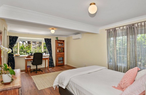 Bateau Bay House | The Little Buddha Retreat