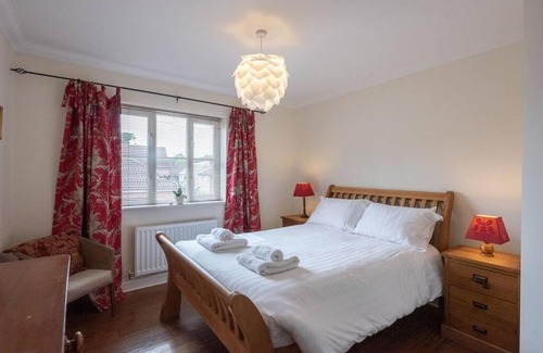 Saxmundham House | The Little Hopton, Saxmundham