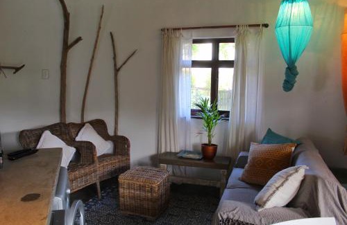 Mtwalume Apartment | The Little Round House