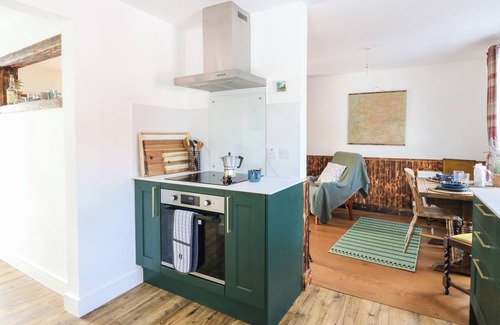 Glenfinnan Cottage | The Lochside Shepherd
