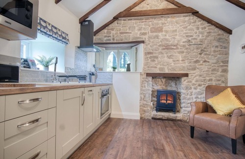 Ludchurch Cottage | The Lodge - 2 Bedroom Cottage - Princes Gate