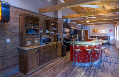 Historic District House | The Lodge at Georgetown-sleeps 8 Minutes to Ski Country, USA
