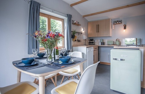 Amroth House | The Lodge At Sheepswalk Farm - Stepaside