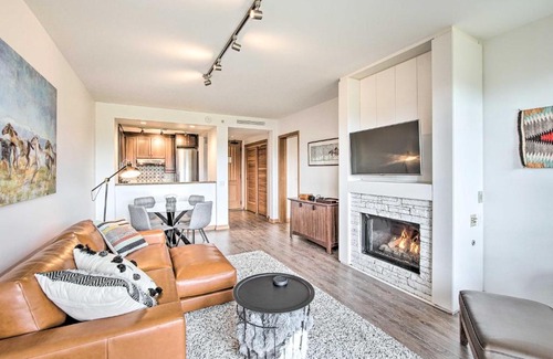 Cle Elum Apartment | The Lodge at Suncadia Condo River and Mtn View