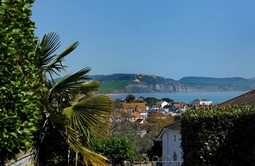 Lyme Regis Cottage | The Lodge