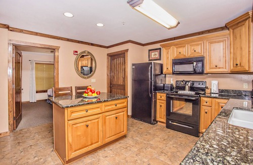 Pigeon Forge Apartment | The Lodges at the Great Smoky Mountains