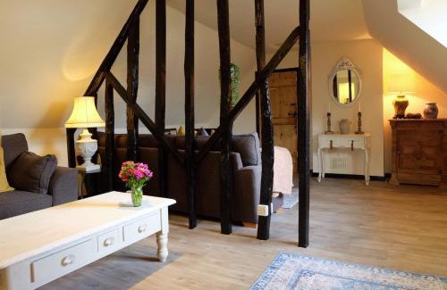 Swilland Apartment | The Loft at the Moon and Mushroom Inn - Suffolk Coast