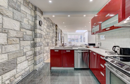 Quartier des Spectacles Hotel | The Loft House - Quartier des Spectacles