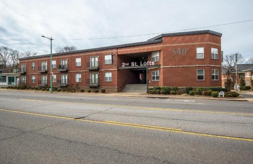 Clarksville House | The Lofts of Downtown (540 N 2nd St, #210)