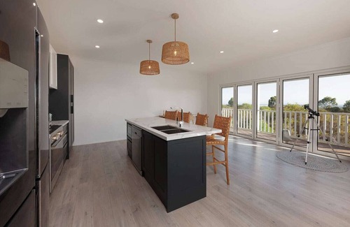 Karakin House | The Lookout
