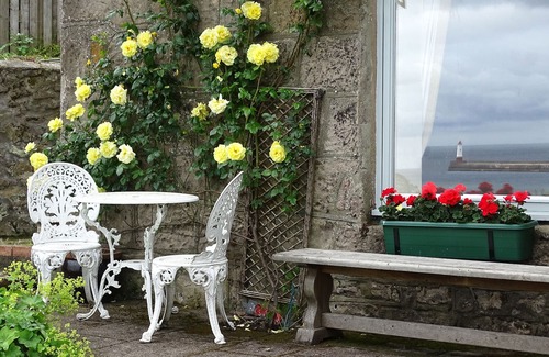 Tweedmouth Cottage | THE LOOKOUT, family friendly, with open fire in Berwick-Upon-Tweed