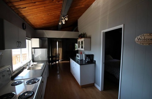 Blind Bay Cabin | The Lookout Is A Cozy Cabin At Blind Bay Hideaway On The Beautiful Sunny Shuswap