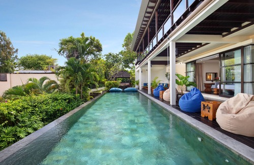 Bukit Villa | The Lookout Villa Jimbaran