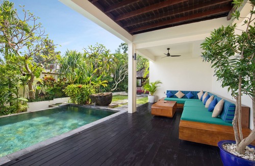 Bukit Villa | The Lookout Villa Jimbaran