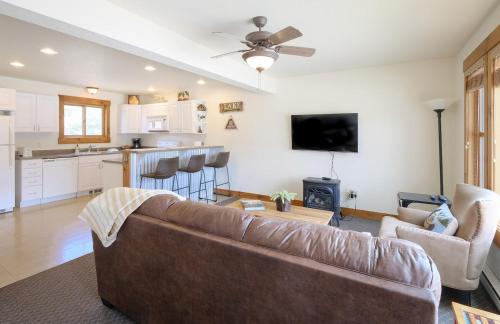 Grand Lake Apartment | The Loose Moose Lodge #4 At Downtown Grand Lake