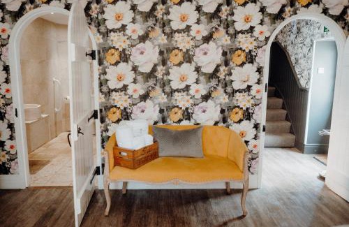 Otterburn Apartment | The Love Shack