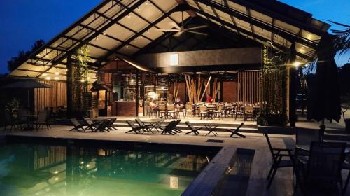 Hulu Selangor Resort | The Lumpang Resort