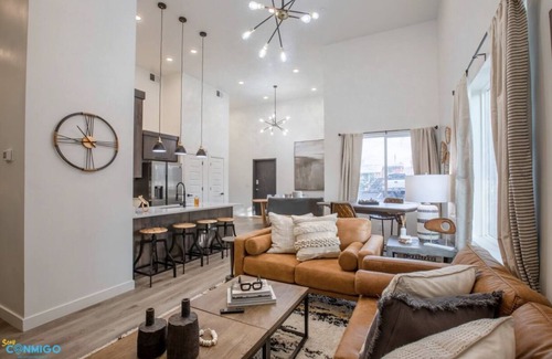South Ogden Apartment | The Lux at the Brooks on 40th