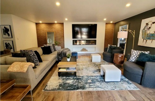 South Lethbridge House | The Luxury Farmhouse Oasis near Henderson Lake - Two King Beds. Sustainable.
