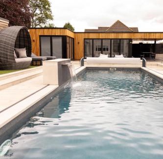 North Ferriby Villa | The Luxury House