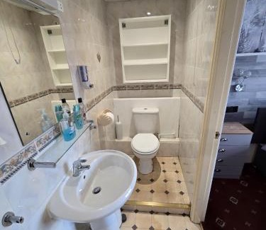 Blackpool Town Center Hotel | The Lynbar Hotel