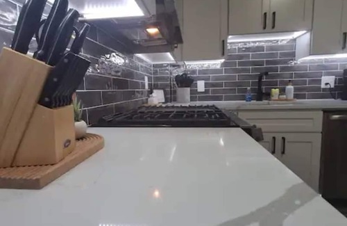 Providence Apartment | The Macro-Lux at Lower Atwells 2BR APT Ldry.DW "P"