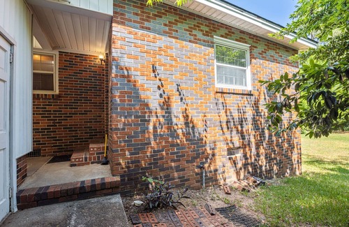 North Augusta House | The Magnolia Manor 4BR Greenway Retreat