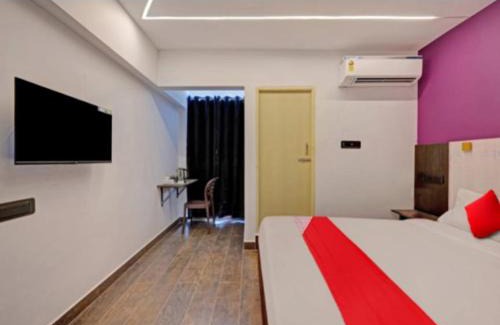 Vadanemelli Hotel | The Magnum Inn