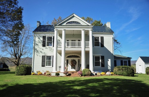 Swoope House | The Manor at Hunter Ridge Estate