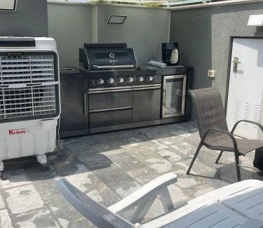 Gesher HaZiv Apartment | The Margalit Suite - Gesher Haziv