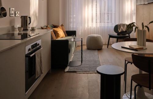 Earl's Court Apartment | The Marloes