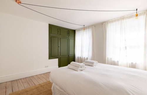 Bryanston and Dorset Square House | The Marylebone Mews House - No 2 - by House of Kip