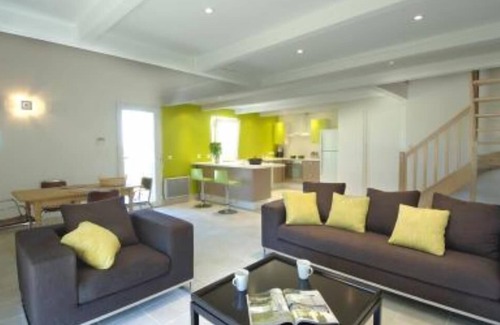 Robion House | The Mas Molière, a provencal house full of character