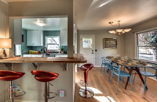 Murphys House | The Meadow - downtown Murphys