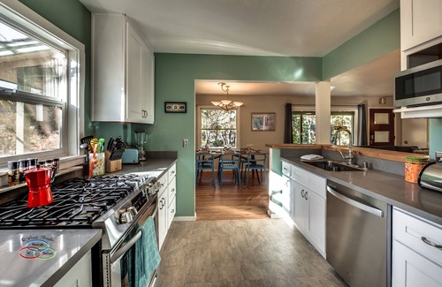 Murphys House | The Meadow - downtown Murphys