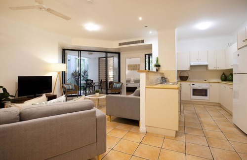 Port Douglas Apartment | The Mediterranean Port Douglas