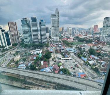 Kuala Lumpur City Centre Apartment | The Mercu Summer Suites KLCC at Kuala Lumpur