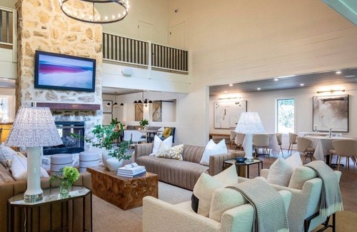 Oxford Hotel | The Merigold at The Ravine by Velvet Ditch Villas