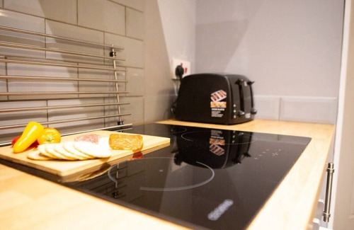 Birkenhead Apartment | The Mersey Apartment @ Liver House