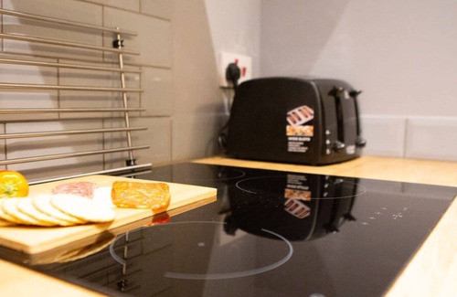 Birkenhead Apartment | The Mersey Apartment Liver House