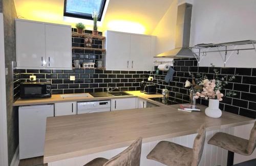 Blaby House | The Mews, Whetstone