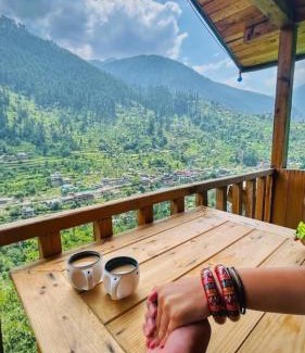 Banjar House | The Midhimalayan Jibhi