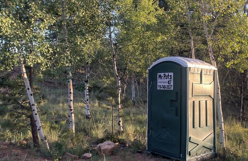 Florissant RV Rental | The Mirage glamping tent- Amazing views!